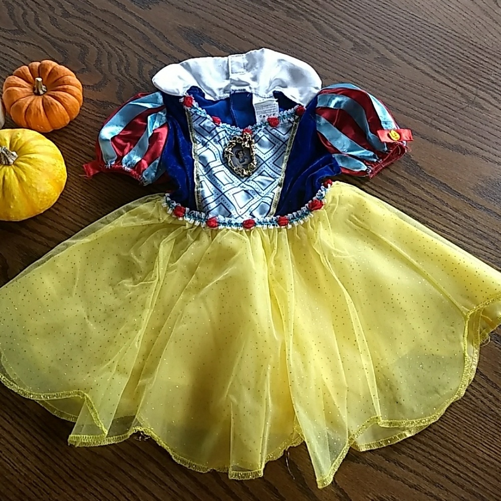 Disney Snow White Costume 12-18 Months
